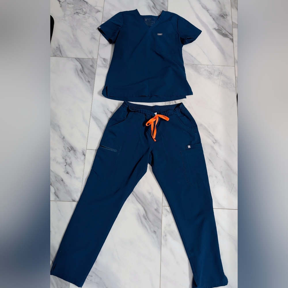 Figs Technical Collection Scrub Top in Coral Reef with Orange Accent